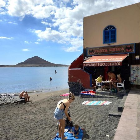 Playa Chica Views Apartment El Medano  Luaran gambar